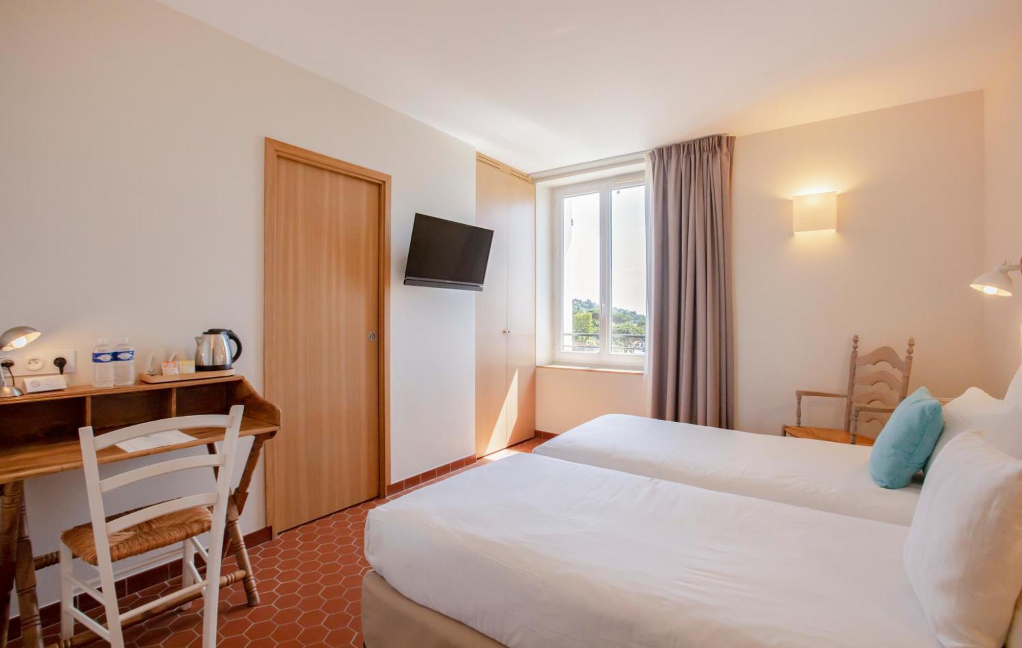 Hotel La Bienvenue Ла Кроа Валмер Екстериор снимка