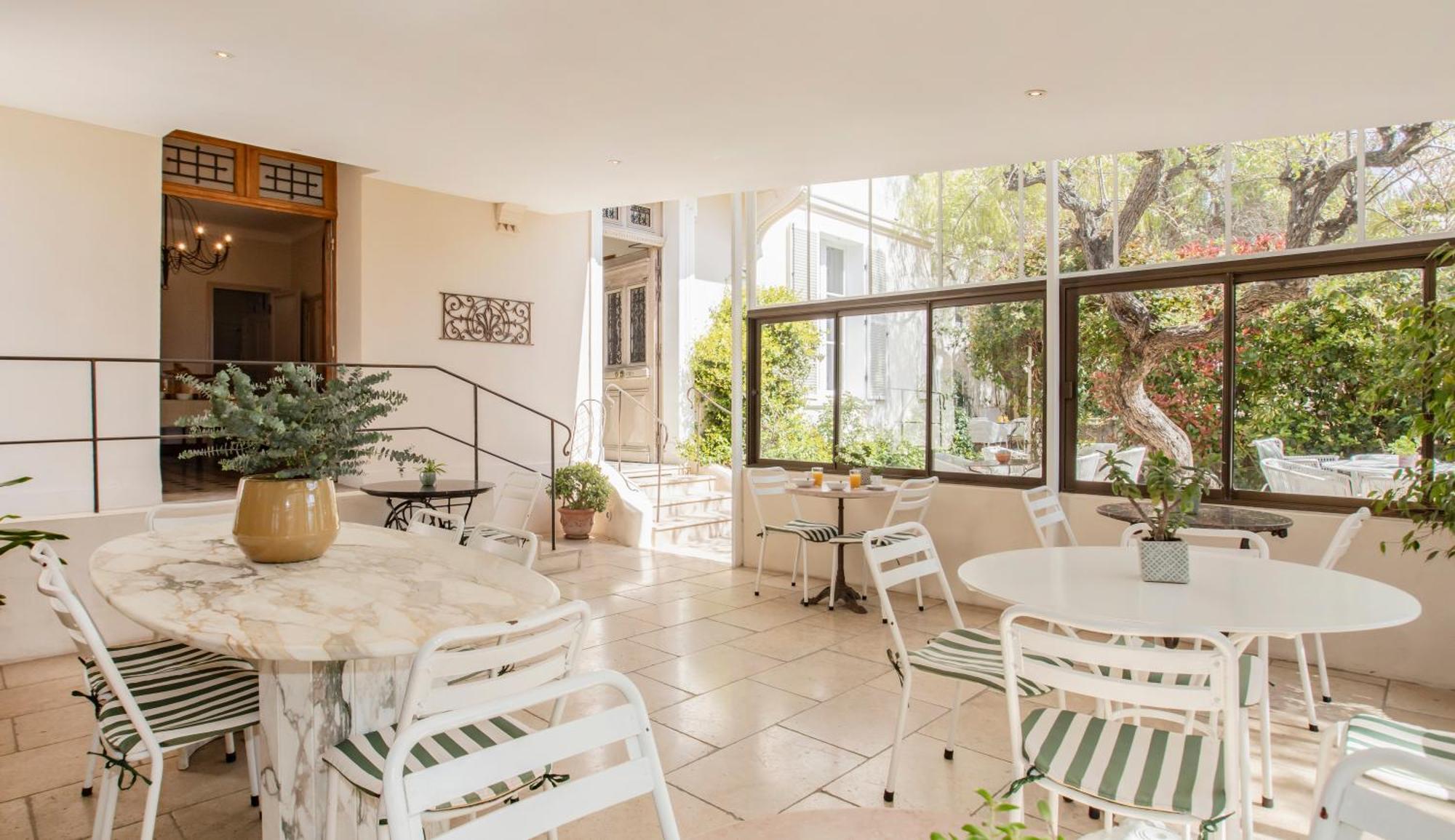 Hotel La Bienvenue Ла Кроа Валмер Екстериор снимка